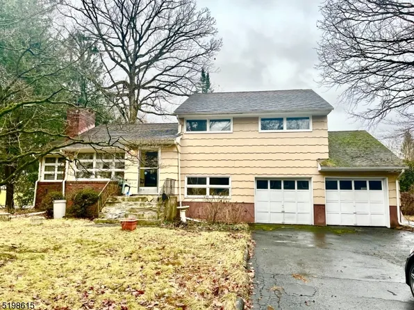 595 Kenneth St, Washington Twp., NJ 07676