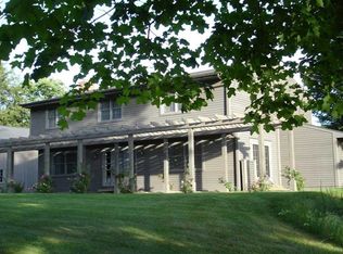 116 Canoe Hill Rd, Millbrook, NY 12545