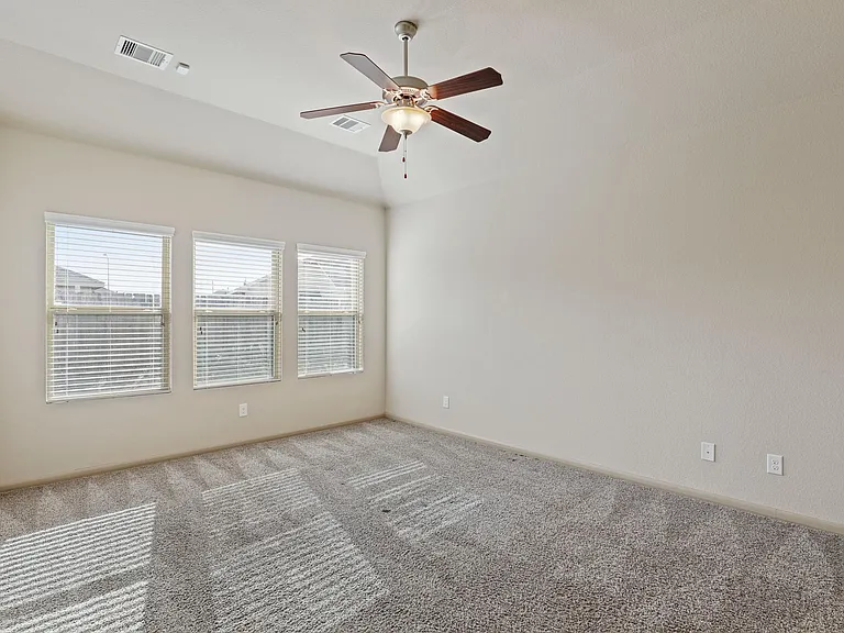5207 Corbridge Glen Ct — Photo 18