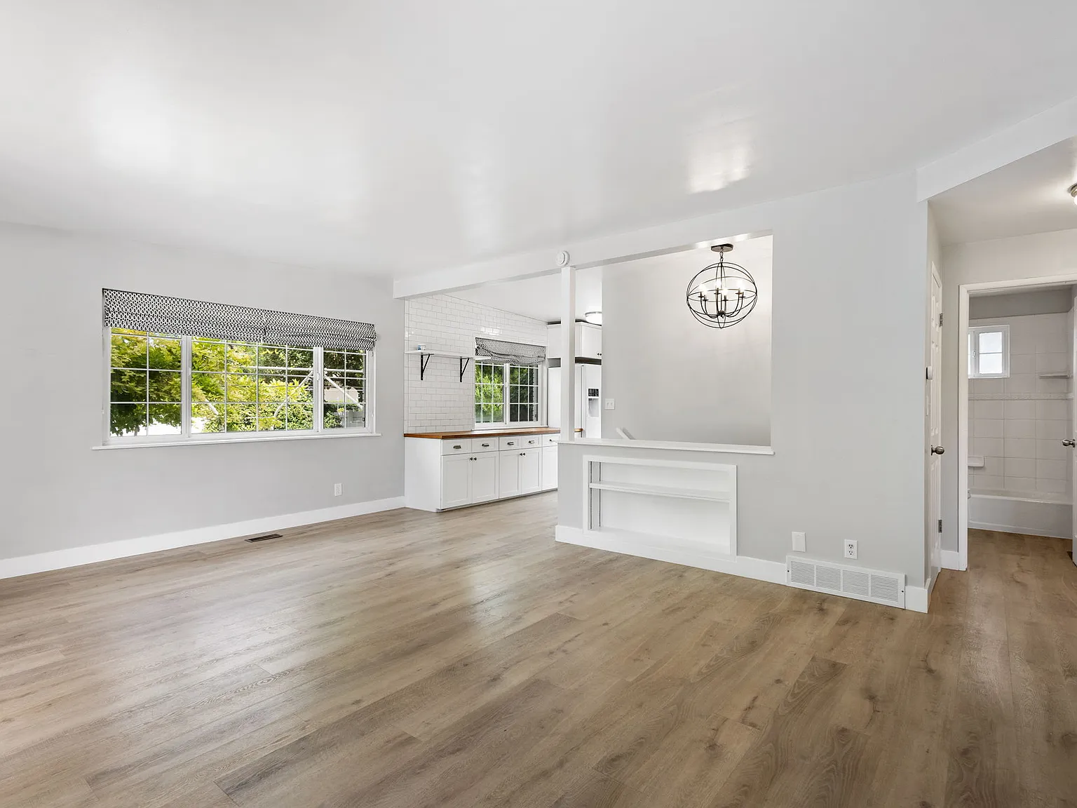 4 bed, 1745 sqft, $2,850 — Photo 4