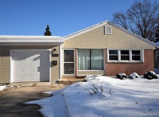 2718 S 55th St, Milwaukee, WI 53219