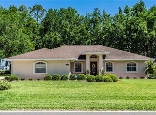 303 9th St NE, Fort Meade, FL 33841