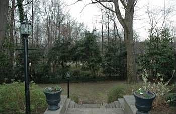 3rd image of 7127 Park Terrace Dr