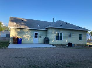 1282 1st St SW, Huron, SD 57350