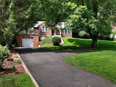 887 Marion Road, Cheshire, CT, 06410