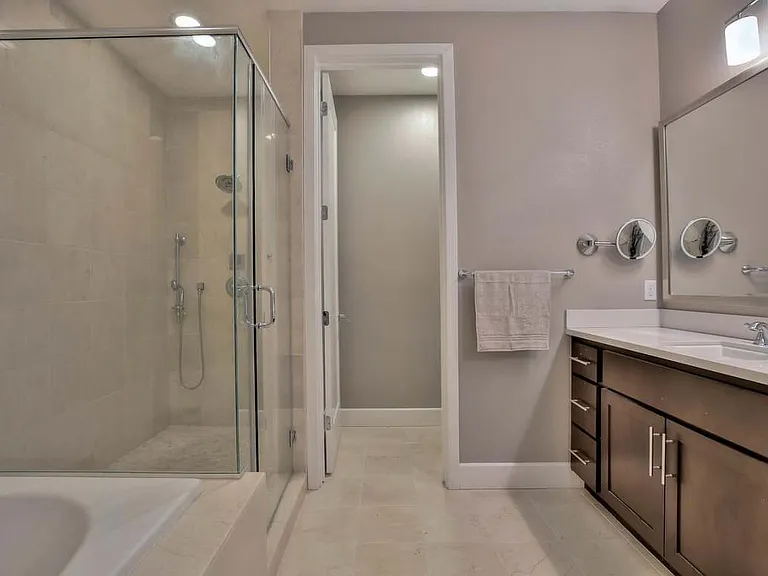158 Summit Way — Photo 2