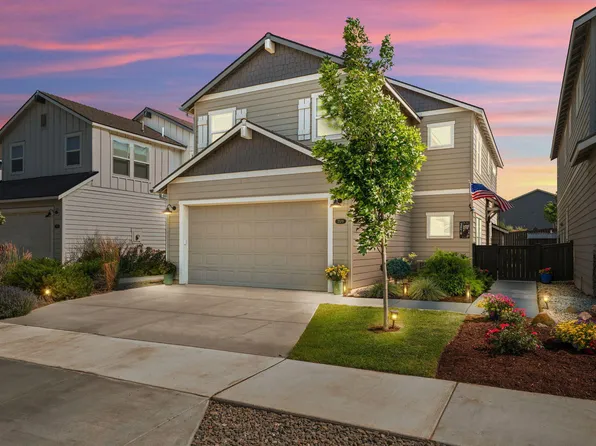 2570 NW Spruce Pl, Redmond, OR 97756