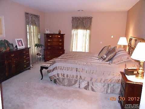 1st image of 6 Sunset Ln E