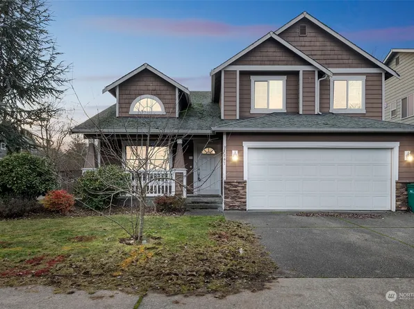 35841 30th Avenue S, Federal Way, WA 98003