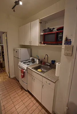 Rented by The Downtown LLC | media 52