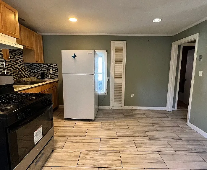 42 Mansfield St #2 — Photo 18