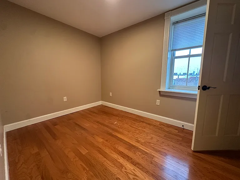 104 N Aurora St #2N — Photo 10