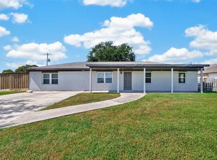 3601 17th St N, Texas City, TX 77590