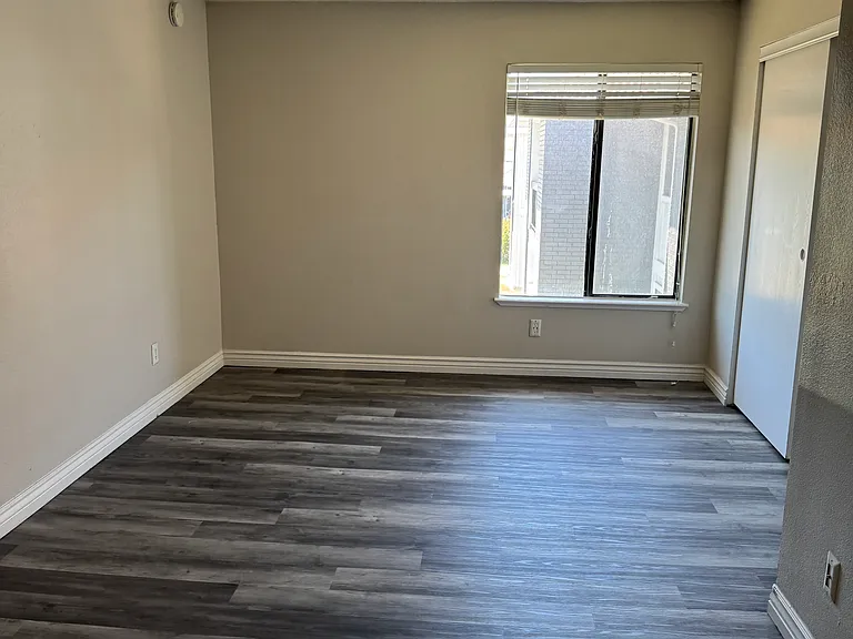 Enclave at Redwood — Photo 65