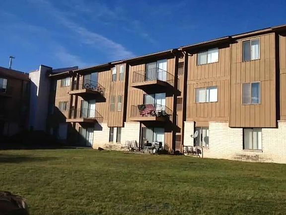 5th image of 26090 W Twelve Mile Rd #723e690fd