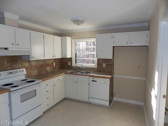 5th image of 7 Sedley Ct
