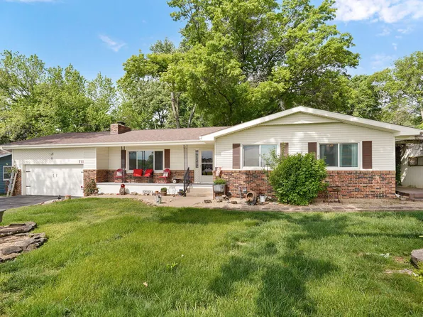 711 N 13th Street, Ozark, MO 65721
