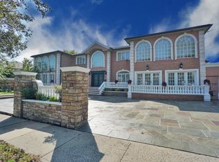 26 Carteret St, Staten Island, NY 10307