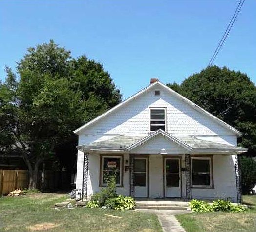 1st image of 328 Boyce St