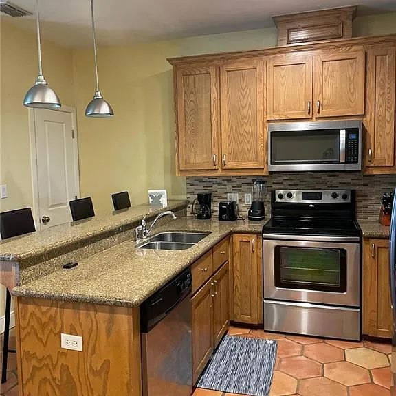 1412 E Keeton Ave #18 — Photo 6