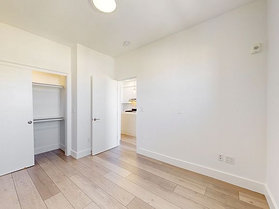 5th image of 2 Guerrero St #301