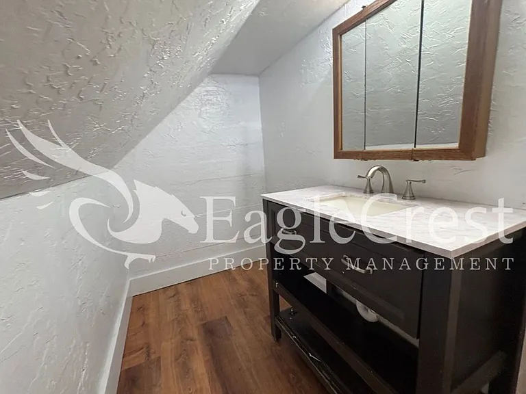 706 S College Ave — Photo 52