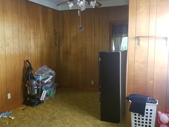 5th image of 815 N 10th St