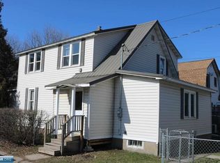 301 9th St S, Virginia, MN 55792