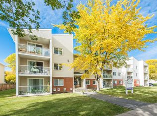 10842 107th St NW, Edmonton, AB T5H2Z3
