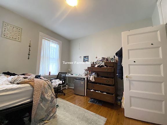 5th image of 147 Columbia St #13L