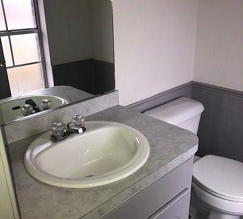 3rd image of 4301 Spiva Dr