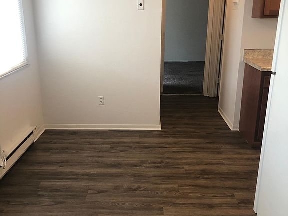 4th image of 5450 Southgate Blvd