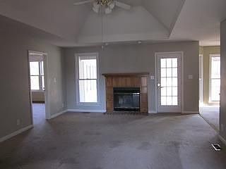 2nd image of 1123 Stonebrook Dr