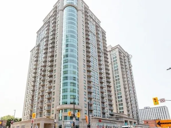 234 Rideau St #411, Ottawa, ON K1N 0A9