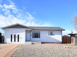 13 Radcliff Ln, Pueblo, CO 81005