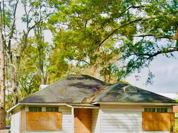 (undisclosed Address), Jackson, MS 39209