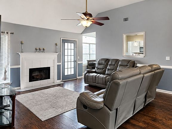 5th image of 127 Old Whaling Way