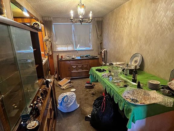 4th image of 7240 Lynford St