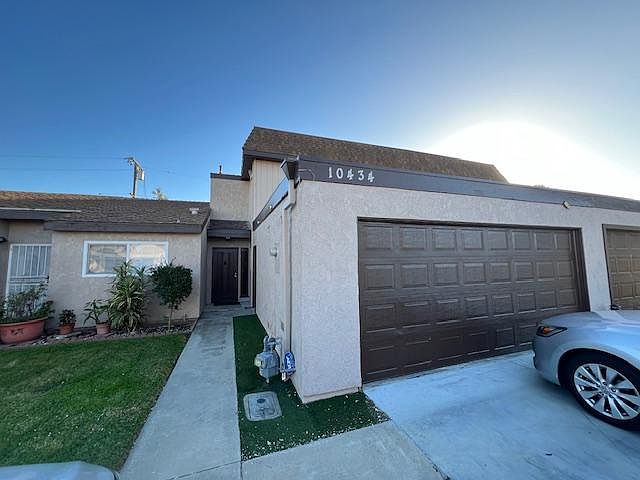 1st image of 10434 Neal Dr