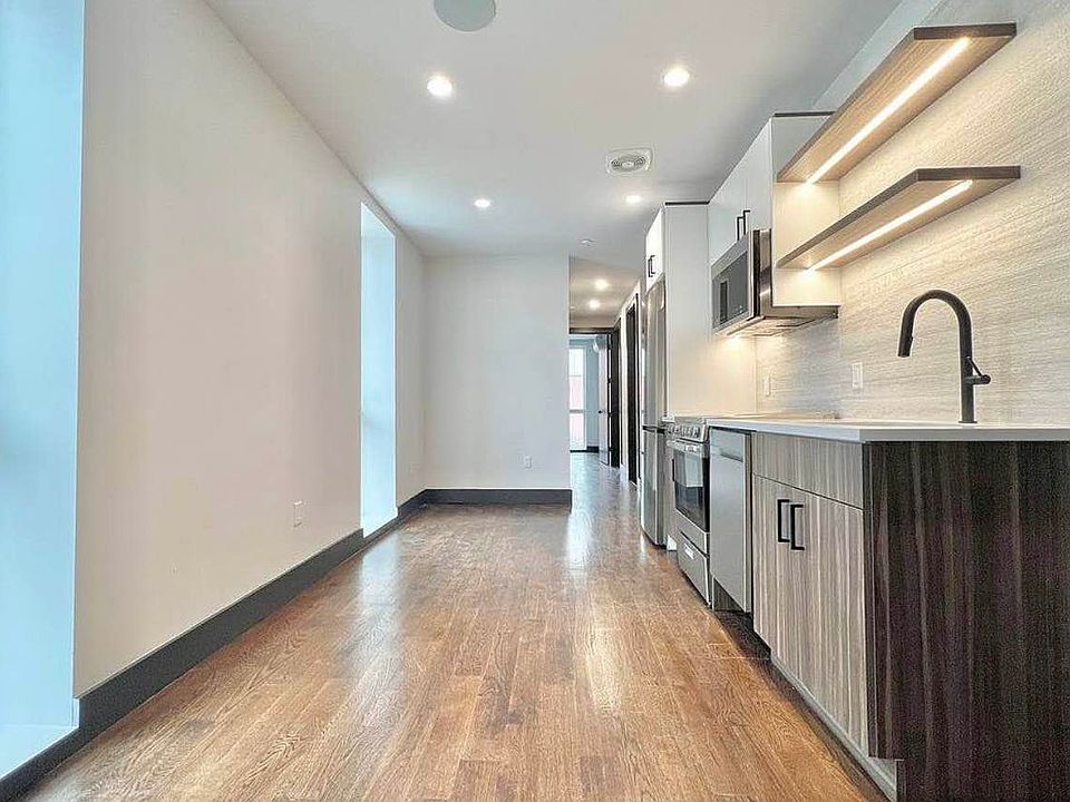 1st image of 304 Water St #1B