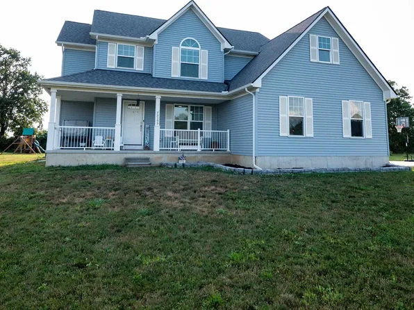 73153 Castle Ct, Armada, MI 48005