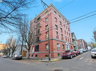 118 NW King Ave APT A, Portland, OR