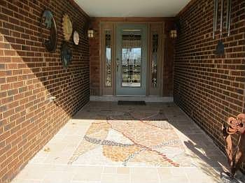 5th image of 901 Delaney Woods