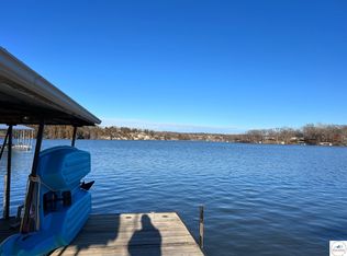 29664 Bobcat Dr, Warsaw, MO 65355