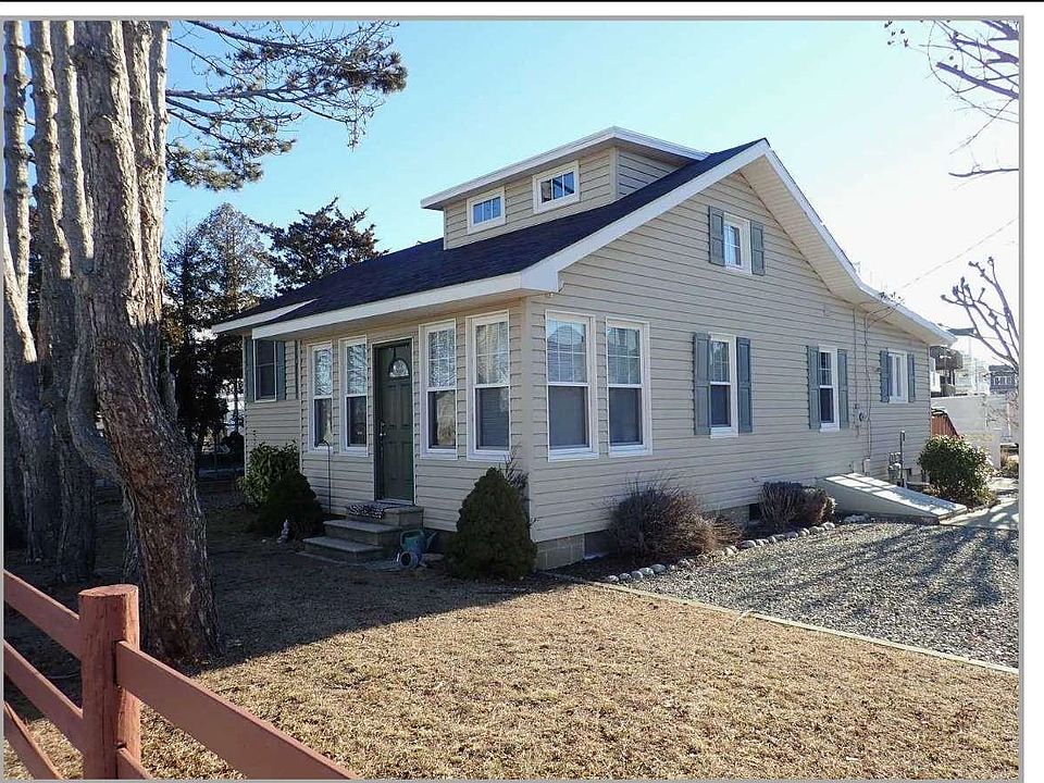 1st image of 8815 Landis Ave