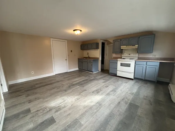 113 Exchange St, Chicopee, MA 01013