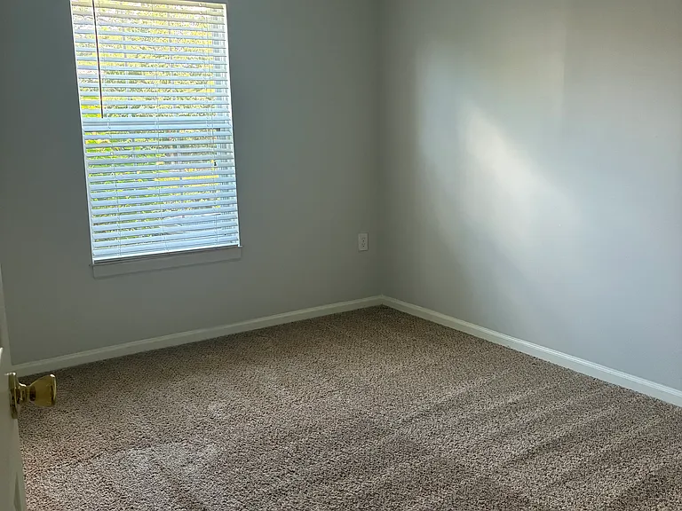 2974 Glenloch Cir — Photo 17