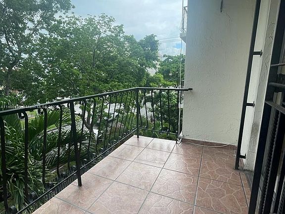 3rd image of 1478 NW 1st St APT 302