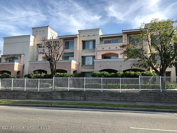 2nd image of 111 Marguerita Ave Unit 301