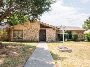 3716 Partridge Ln, Irving, TX 75062